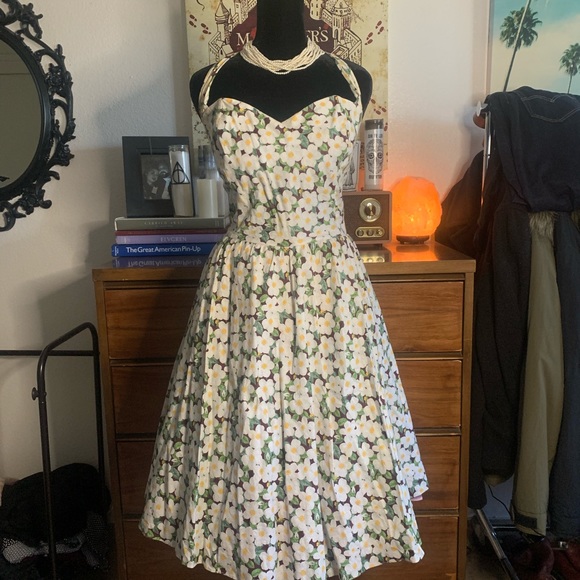 Bernie Dexter Daisy Belle - Picture 3 of 4